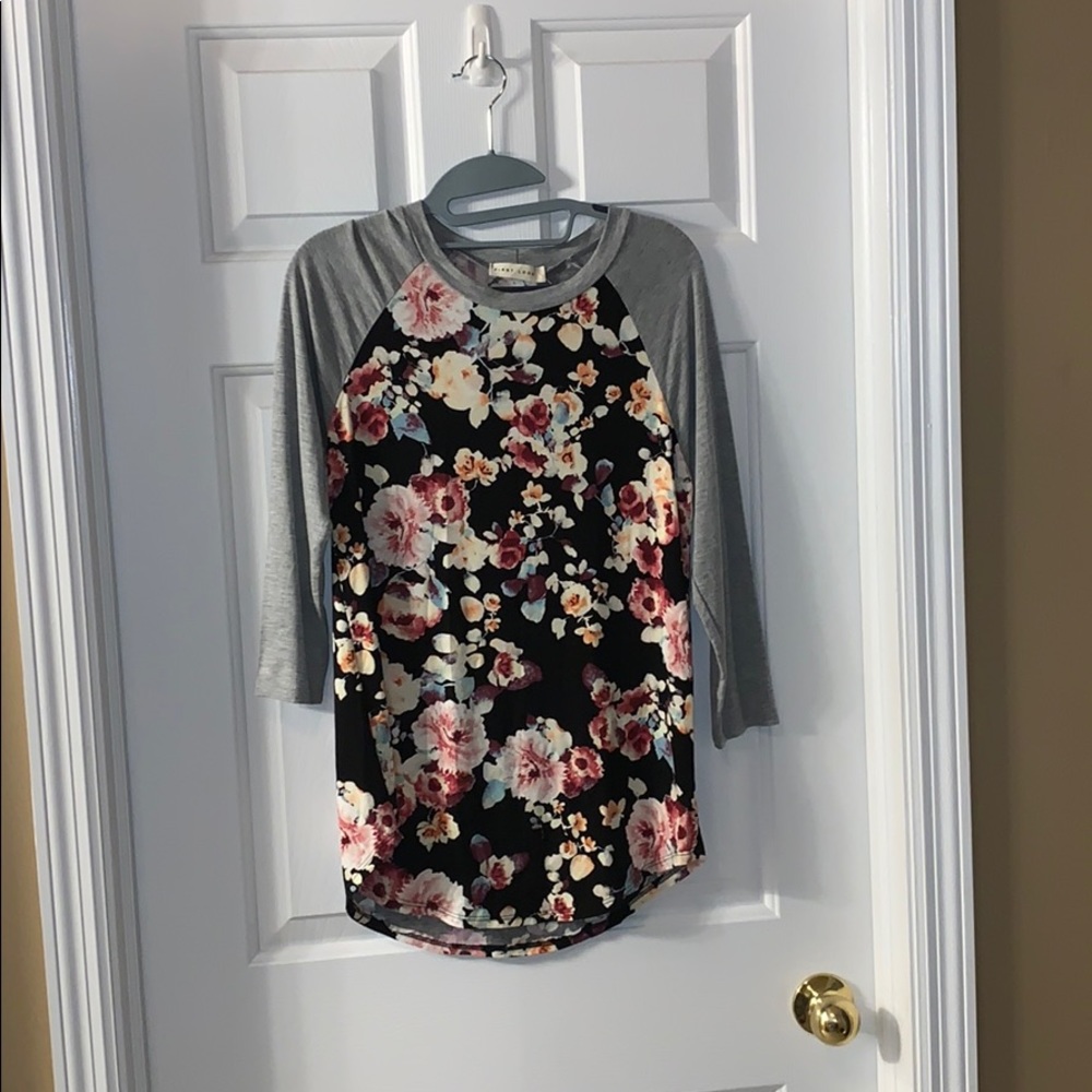 Floral top